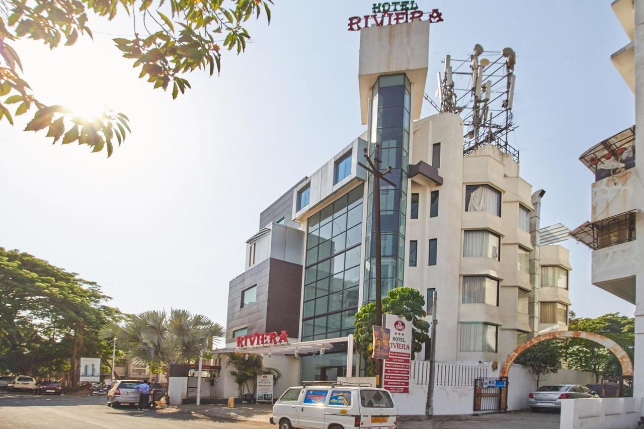 Oyo 10672 Hotel Riviera Nashik Exterior foto