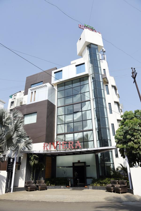 Oyo 10672 Hotel Riviera Nashik Exterior foto